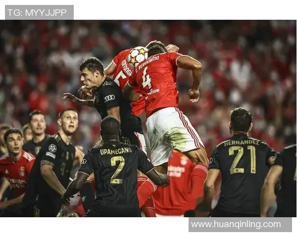 那不勒斯逆转本菲卡的友谊赛精彩瞬间与战术解析