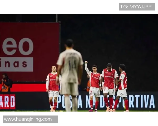 中超精彩对决本菲卡大胜波尔图红牌事件引发全场热议