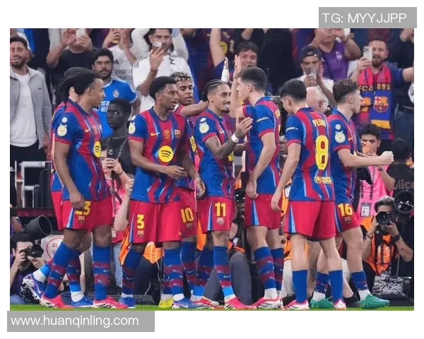 英超经典对决巴萨惊险战胜皇马红牌事件引发全场热议