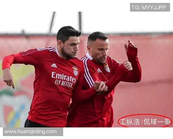 国王杯激战：AC米兰险胜本菲卡红牌事件引发全场热议