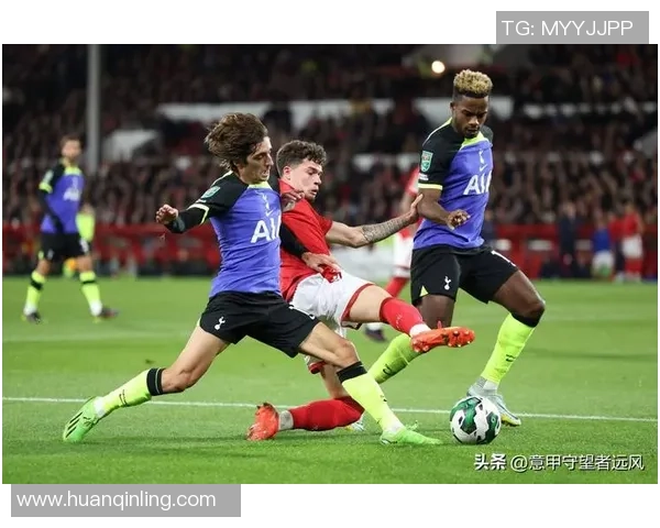 西甲激战热刺与里昂战成平局神扑与十大进球精彩回顾