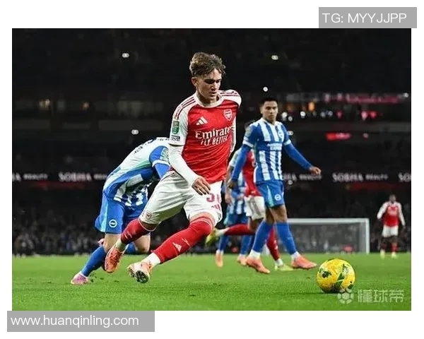 中超激战巴黎圣日耳曼狂胜莱比锡五球引发全场轰动 中超激战巴黎圣日耳曼狂胜莱比锡五球引发全场轰动