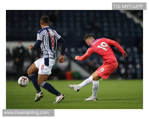 意甲激战莱比锡逆转曼联6-2全场沸腾战术解析与精彩瞬间回顾