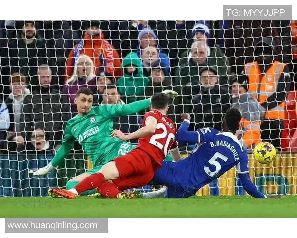 利物浦在世界杯中以3-0战胜切尔西点球大战瞬间点燃全场激情