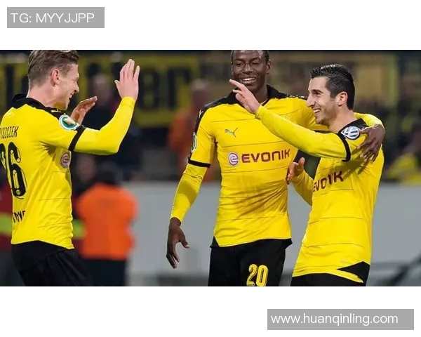 德甲激情对决多特蒙德大胜热刺神扑瞬间点燃全场气氛战术解析